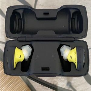 Bose wireless headphones